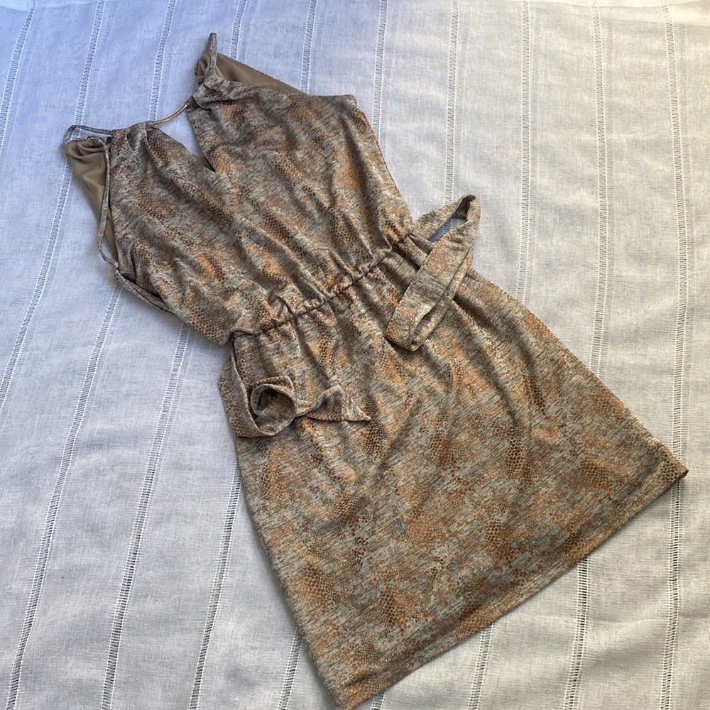 White House Black Market NWT snake skin print mini dress. - Picture 6 of 13